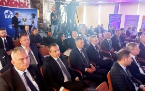 Węgiel i wiatr w polskim systemie energetycznym (1)