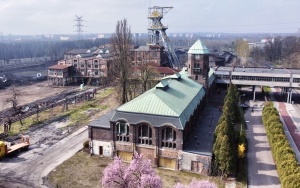 KOPALNIA NOWYCH TECHNOLOGII - SRK S.A. PRZEKAZAŁA TEREN PO KWK „WIECZOREK” MIASTU KATOWICE (1)