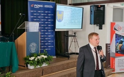 8 MIĘDZYNARODOWA KONFERENCJA NAUKOWO-TECHNICZNA (1)