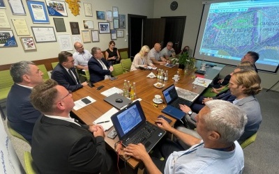 WICEMINISTER AKTYWÓW PAŃSTWOWYCH NA SPOTKANIU W TRZEBINI (1)