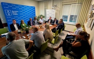 WICEMINISTER AKTYWÓW PAŃSTWOWYCH NA SPOTKANIU W TRZEBINI (2)