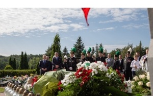 OBCHODY 14. ROCZNICY KATASTROFY W KOPALNI „ŚLĄSK” ORAZ PRZENOSINY POMNIKA OFIAR (5)