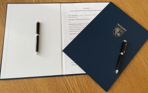 SRK PRZEKAŻE KOLEJNE TERENY - PODPISANO LIST INTENCYJNY Z GMINĄ ŚWIĘTOCHŁOWICE (2)