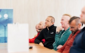GÓRNICY Z SRK S.A. ROZPOCZĘLI SZKOLENIA NA TURBINACH WIATROWYCH (4)