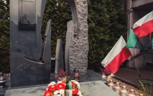 Pamiętają o poległych górnikach (8)
